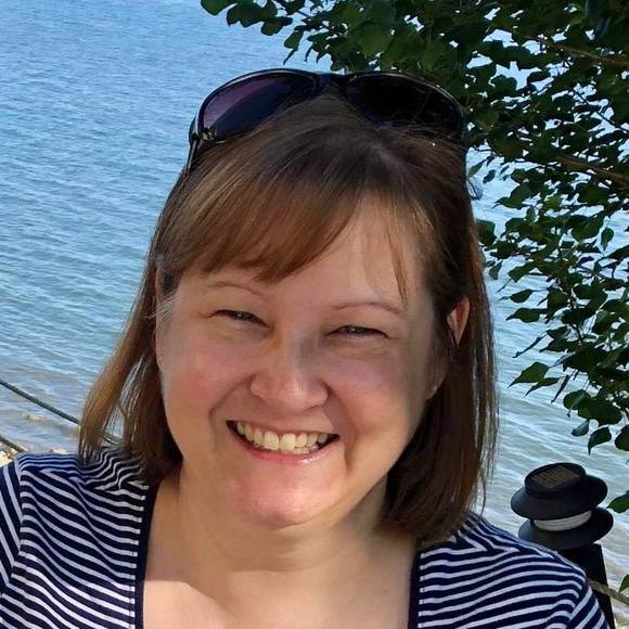 Meet your Posher, Sue - Picture 1 of 1